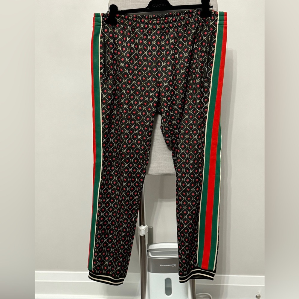 Gucci Sweatpants – Elevated Comfort, Iconic Style